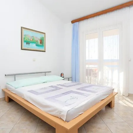 Stanici 2818b