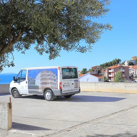 Stanici 2818b * Tice