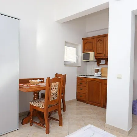 Apartment Stanici 2818b *